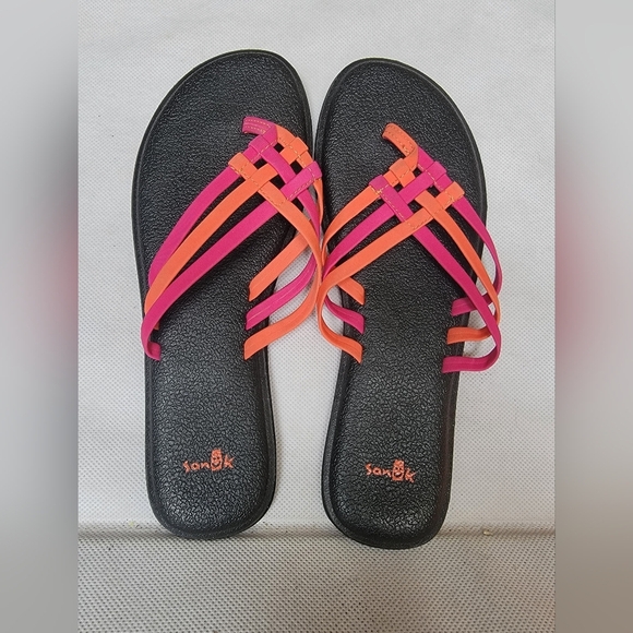 NEW - SANUK FLIP FLOPS SANDALS (sz 9) - Picture 1 of 2